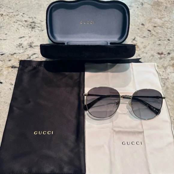 Gucci GG1142S Gold and Black Round Sunglasses women GG - Picture 4 of 16